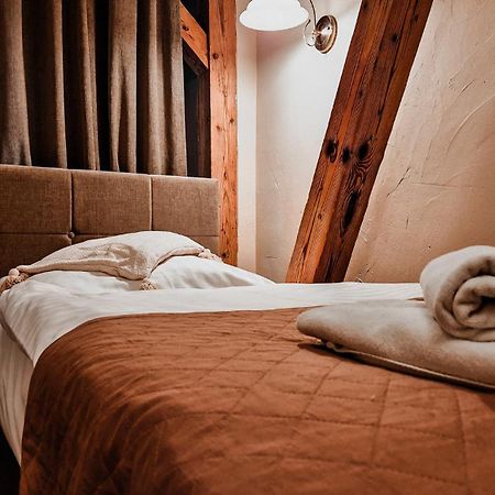 Hotel Zamkowy Mlyn Krapkowice Luaran gambar