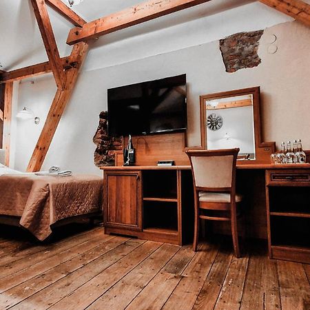 Hotel Zamkowy Mlyn Krapkowice Luaran gambar