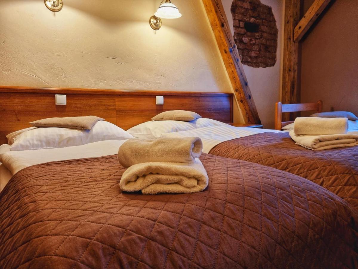 Hotel Zamkowy Mlyn Krapkowice Luaran gambar